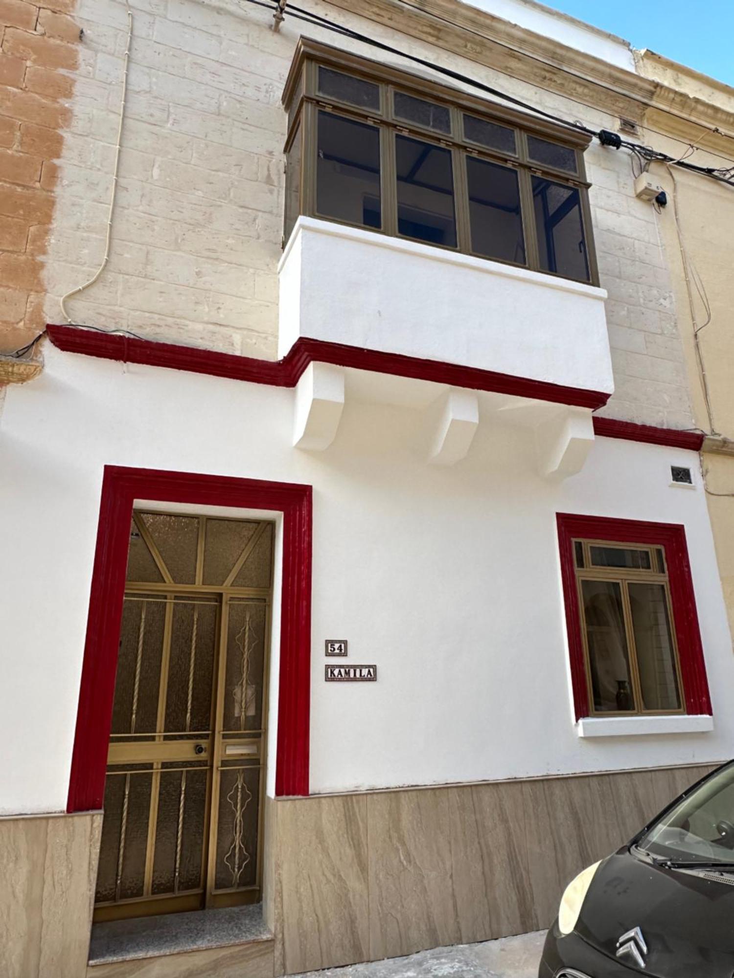 One Bedroom Appartment With Terrace In Sliema Exteriör bild