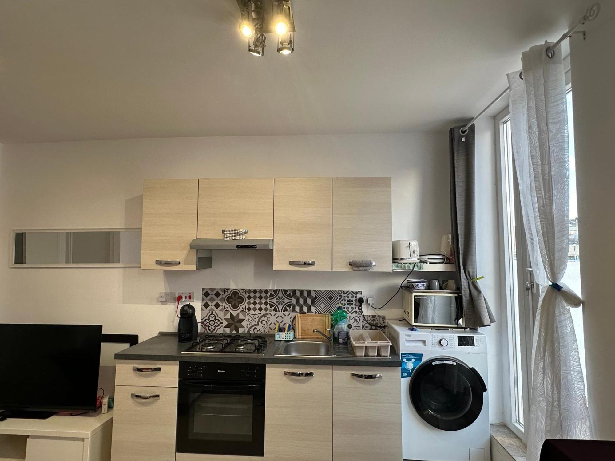 One Bedroom Appartment With Terrace In Sliema Exteriör bild
