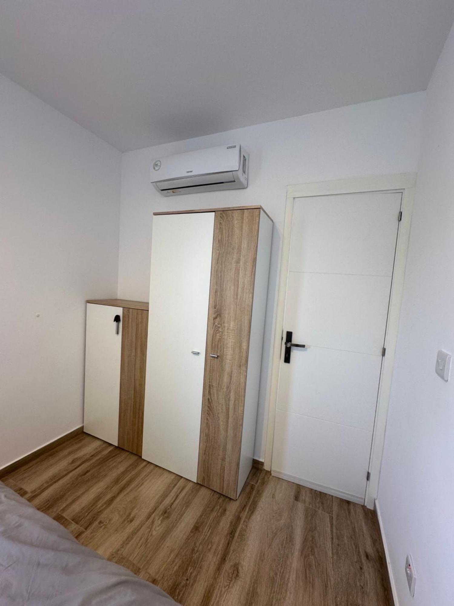 One Bedroom Appartment With Terrace In Sliema Exteriör bild