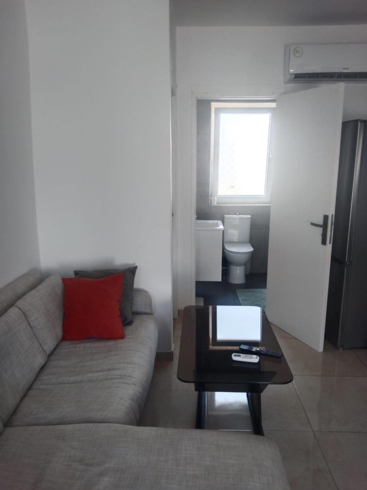 One Bedroom Appartment With Terrace In Sliema Exteriör bild